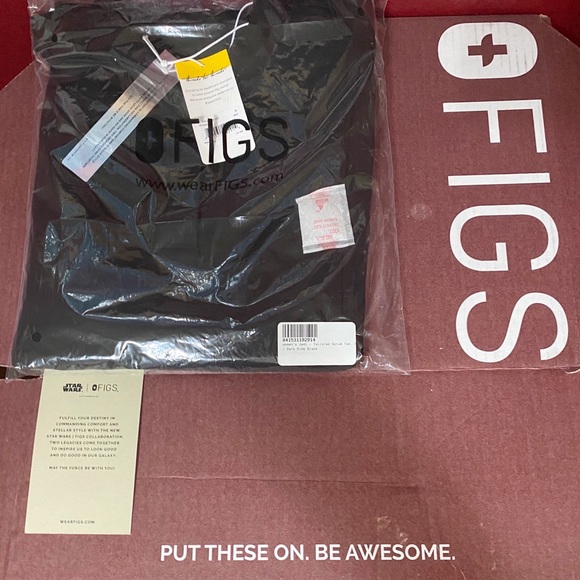 NWT FIGS Jedi Tailored Scrub Top Star Wars - Picture 8 of 8